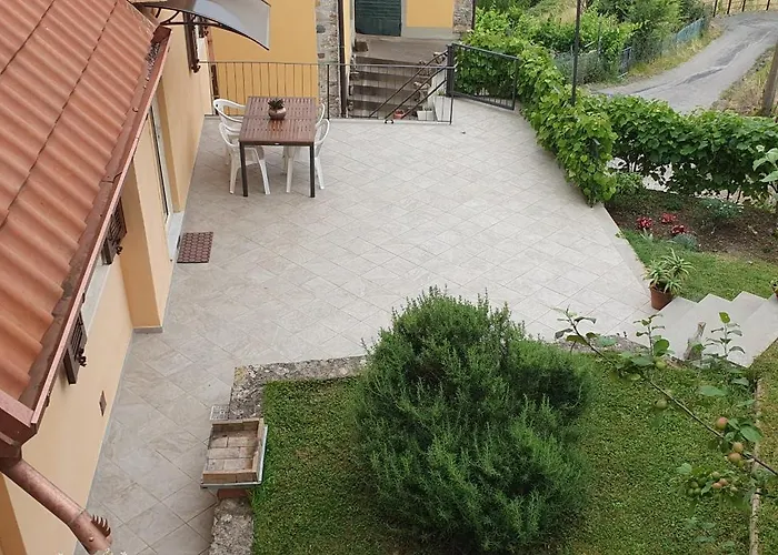 Casa Nel Verde Della Val Di Vara